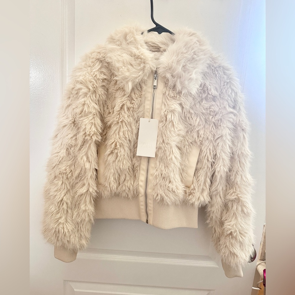 ZARA FAUX FUR BOMBER JACKET - Picture 10 of 11